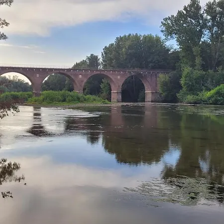 D'hote, Au Pays De Cocagne ! Oda ve Kahvaltı