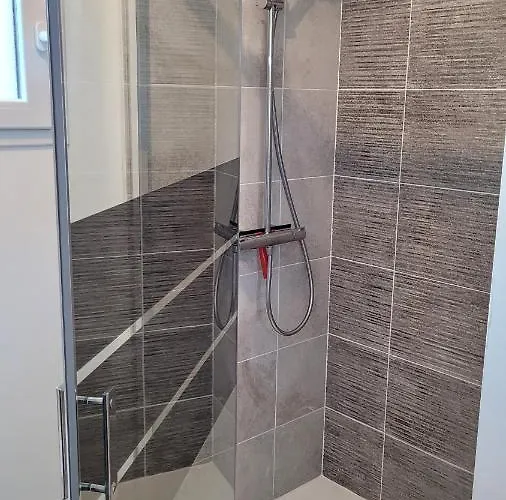 D'hote, Au Pays De Cocagne ! 3*