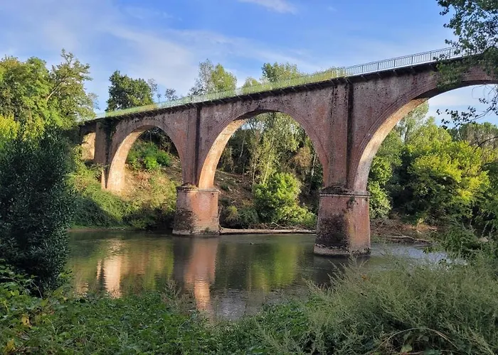 D'hote, Au Pays De Cocagne ! Oda ve Kahvaltı