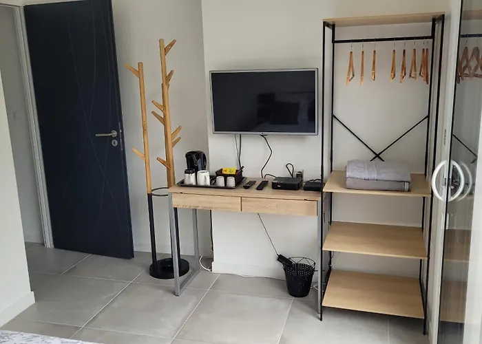 Alojamento de Acomodação e Pequeno-almoço D'hôte, Au Pays De Cocagne ! Saint-Lieux-les-Lavaur